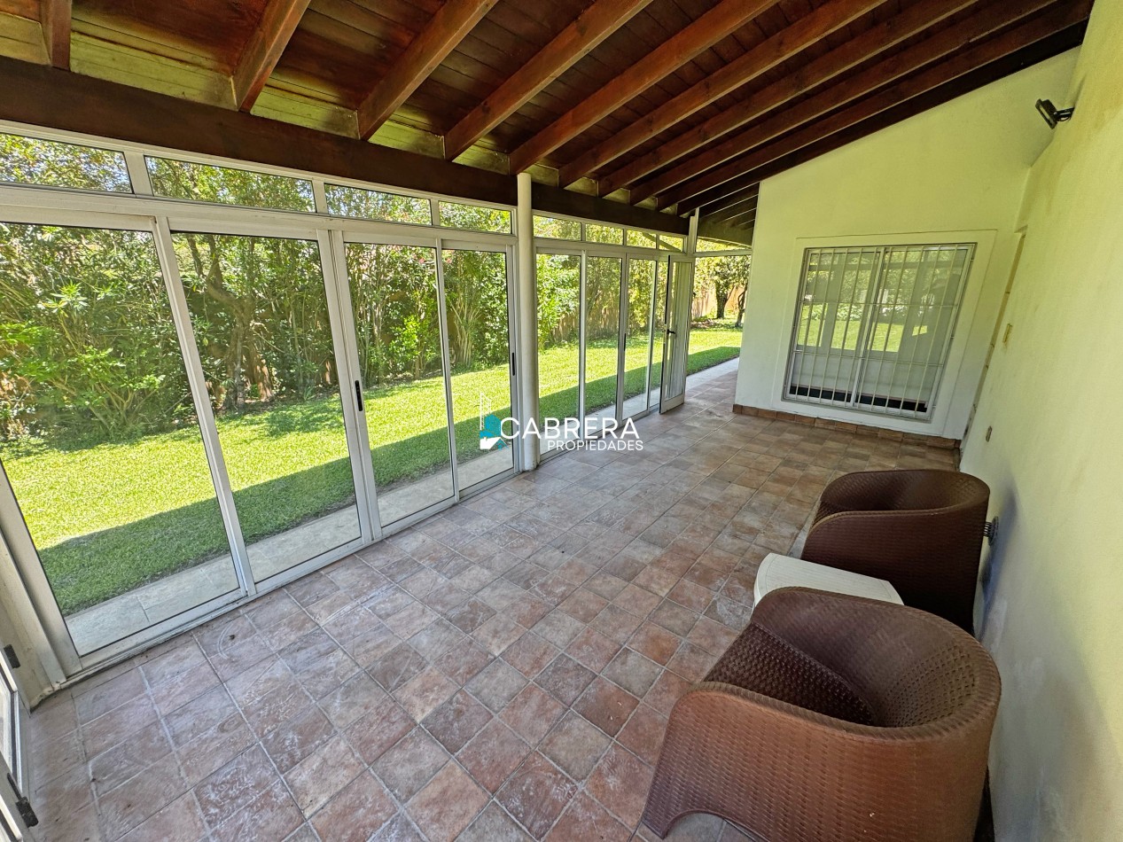 CASA EN VENTA EN GENERAL RODRIGUEZ