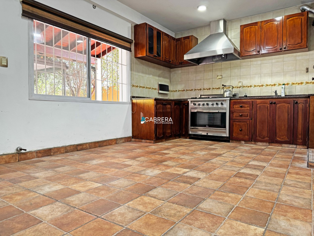 CASA EN VENTA EN GENERAL RODRIGUEZ