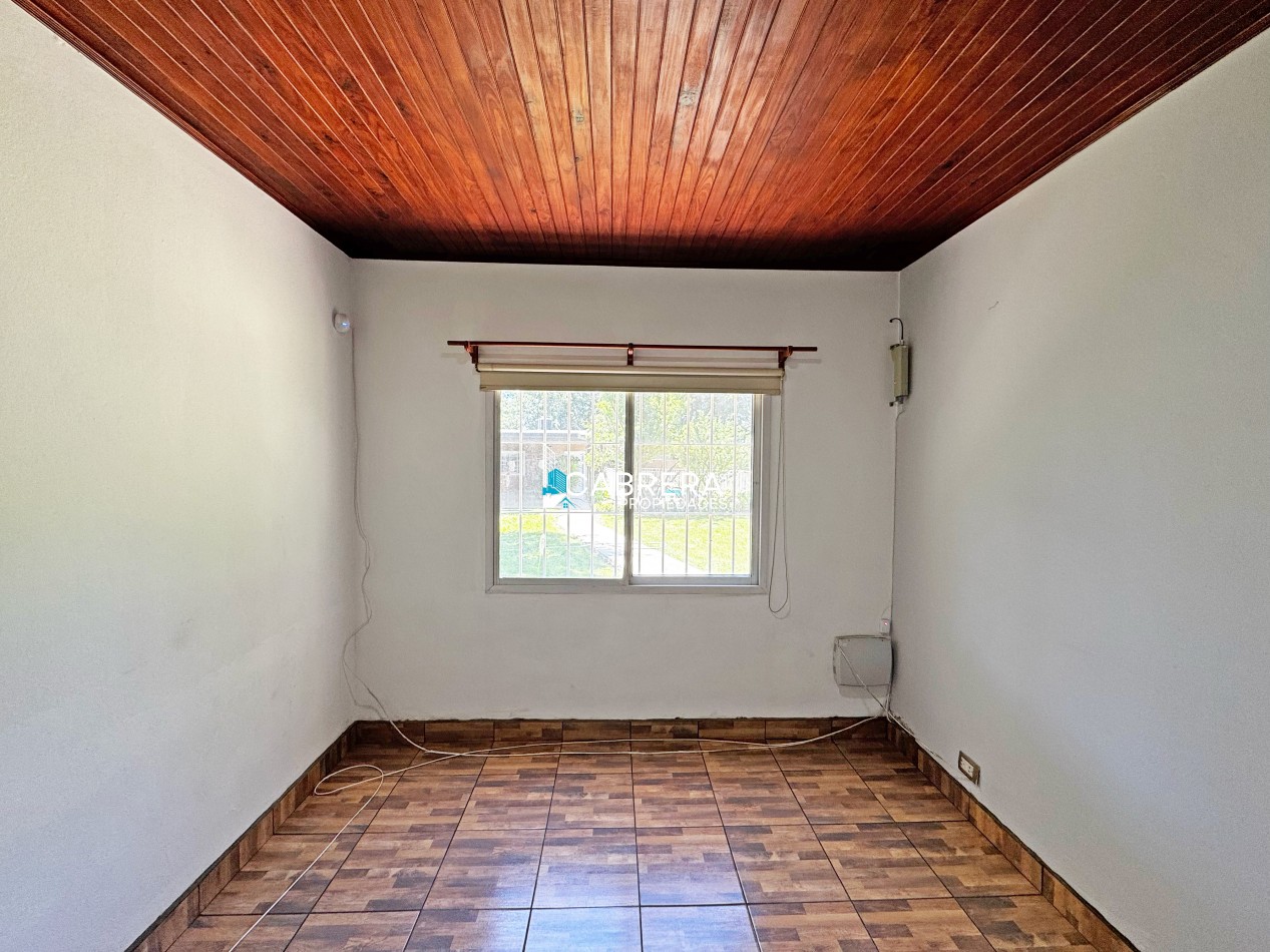 CASA EN VENTA EN GENERAL RODRIGUEZ