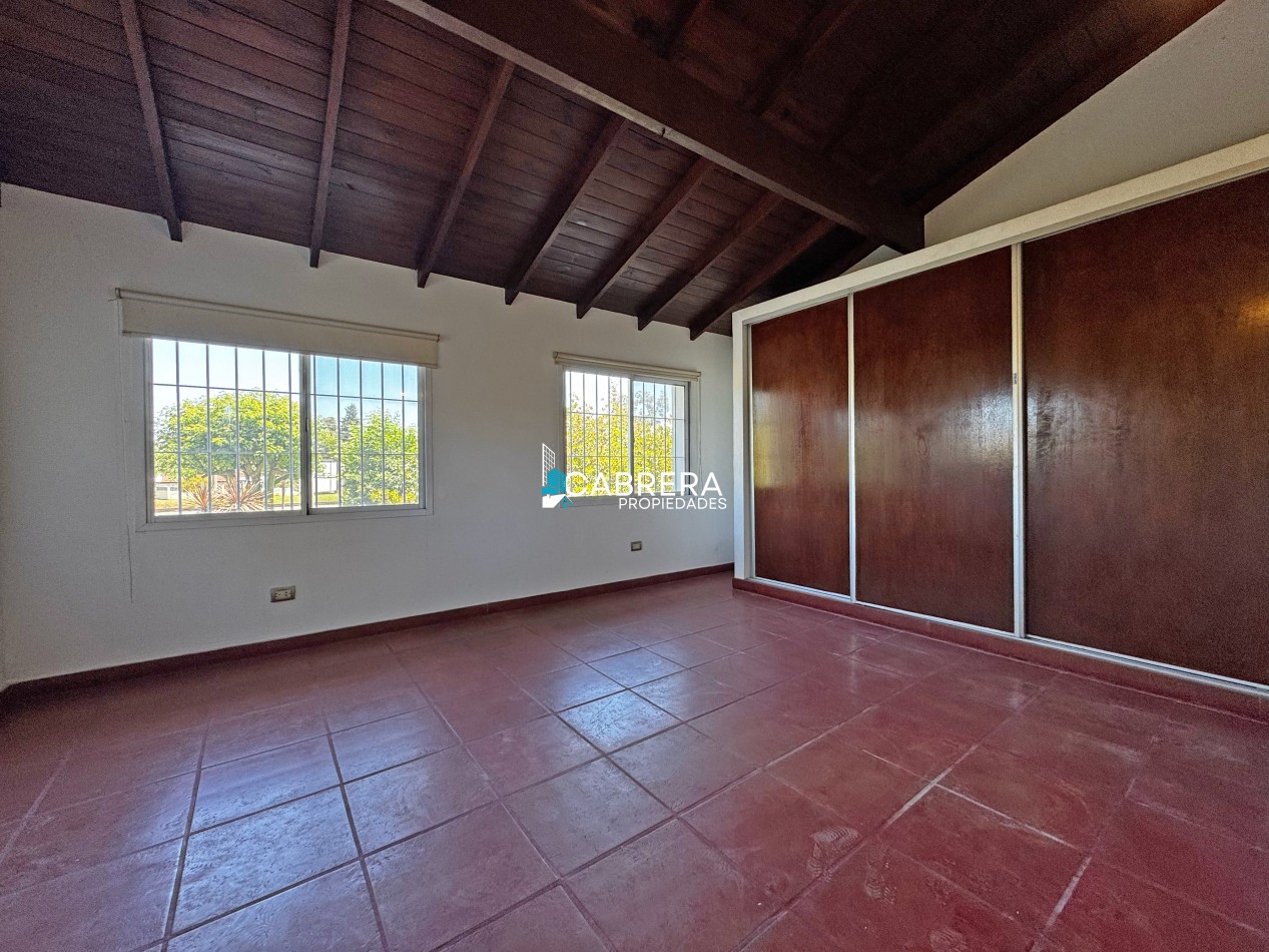 CASA EN VENTA EN GENERAL RODRIGUEZ