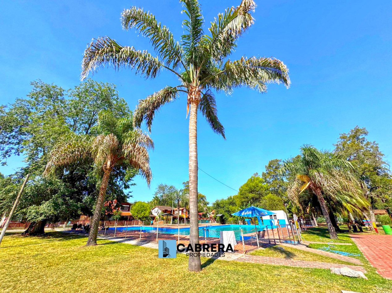 CASA EN VENTA DE 4 AMBIENTES EN MORENO - CAMPO LAS ACACIAS