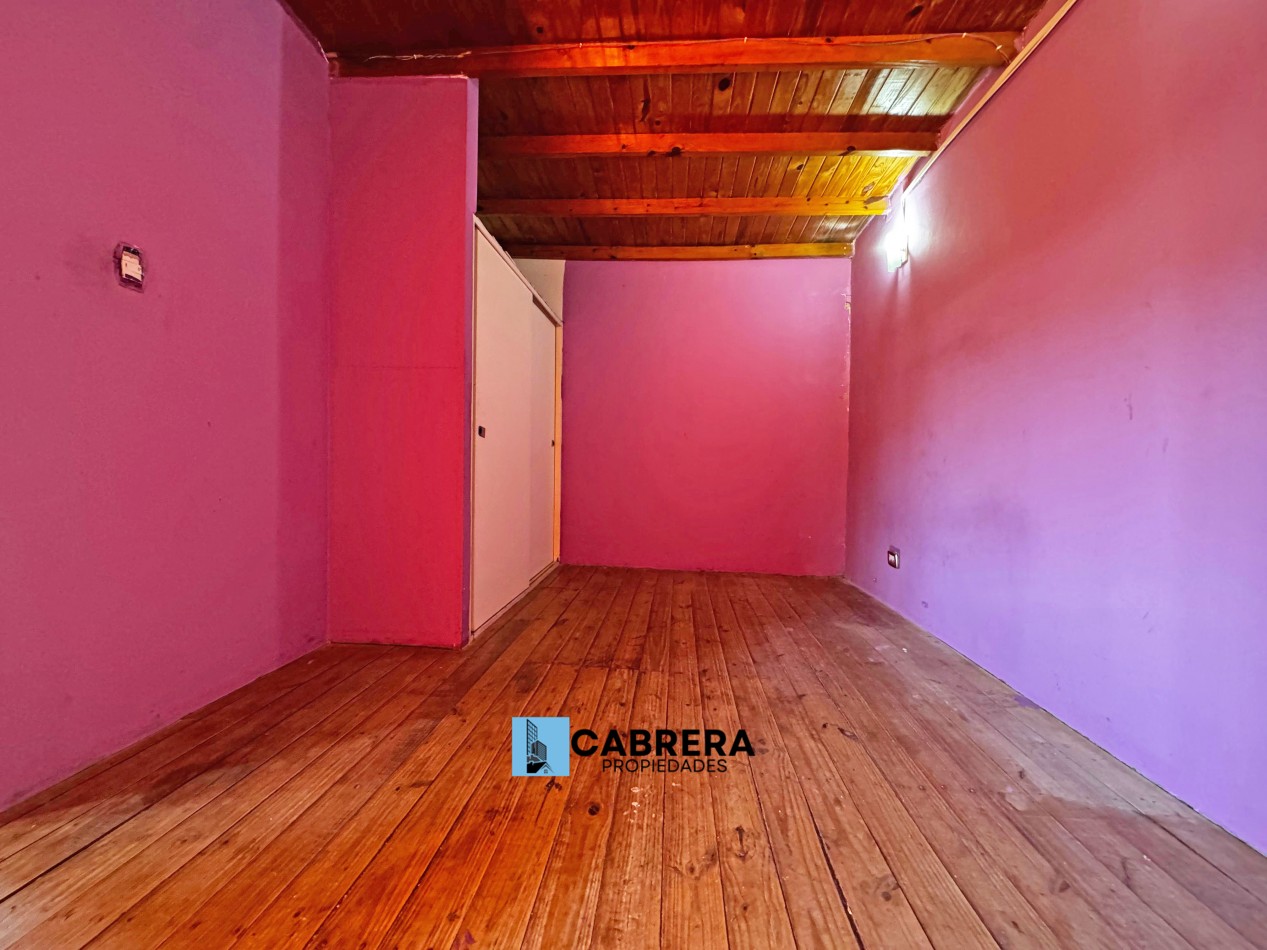 CASA EN VENTA DE 4 AMBIENTES EN MORENO - CAMPO LAS ACACIAS