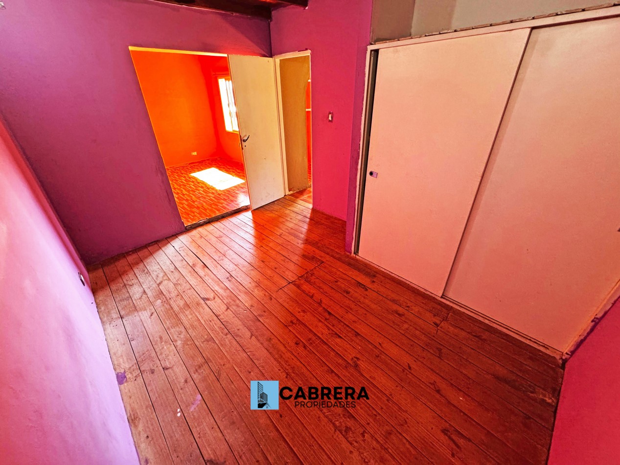 CASA EN VENTA DE 4 AMBIENTES EN MORENO - CAMPO LAS ACACIAS
