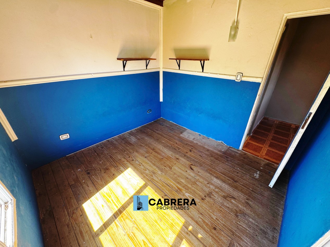 CASA EN VENTA DE 4 AMBIENTES EN MORENO - CAMPO LAS ACACIAS