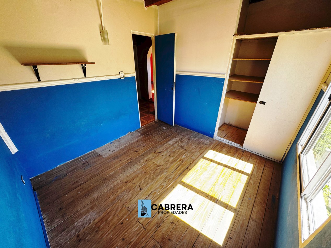 CASA EN VENTA DE 4 AMBIENTES EN MORENO - CAMPO LAS ACACIAS