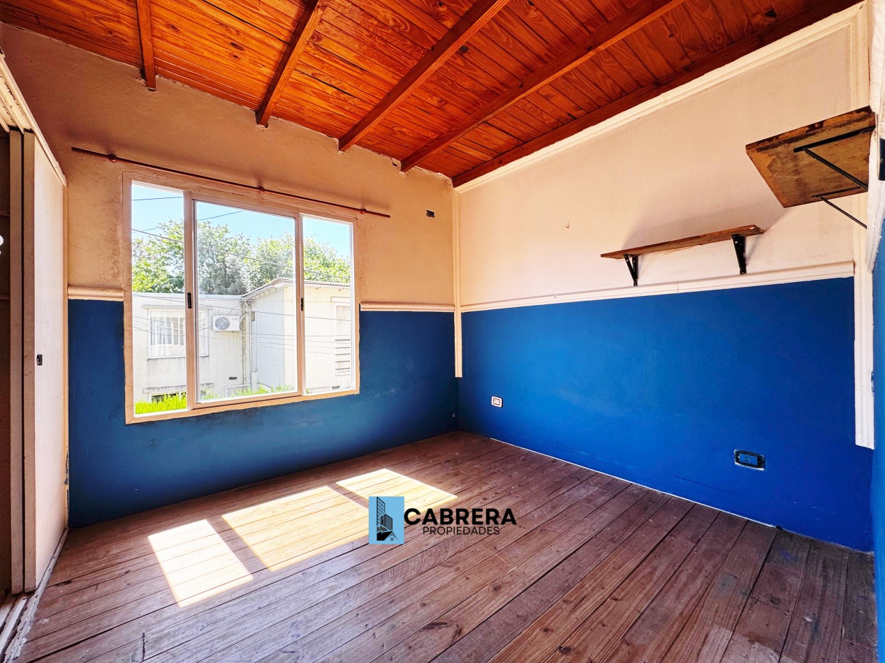 CASA EN VENTA DE 4 AMBIENTES EN MORENO - CAMPO LAS ACACIAS