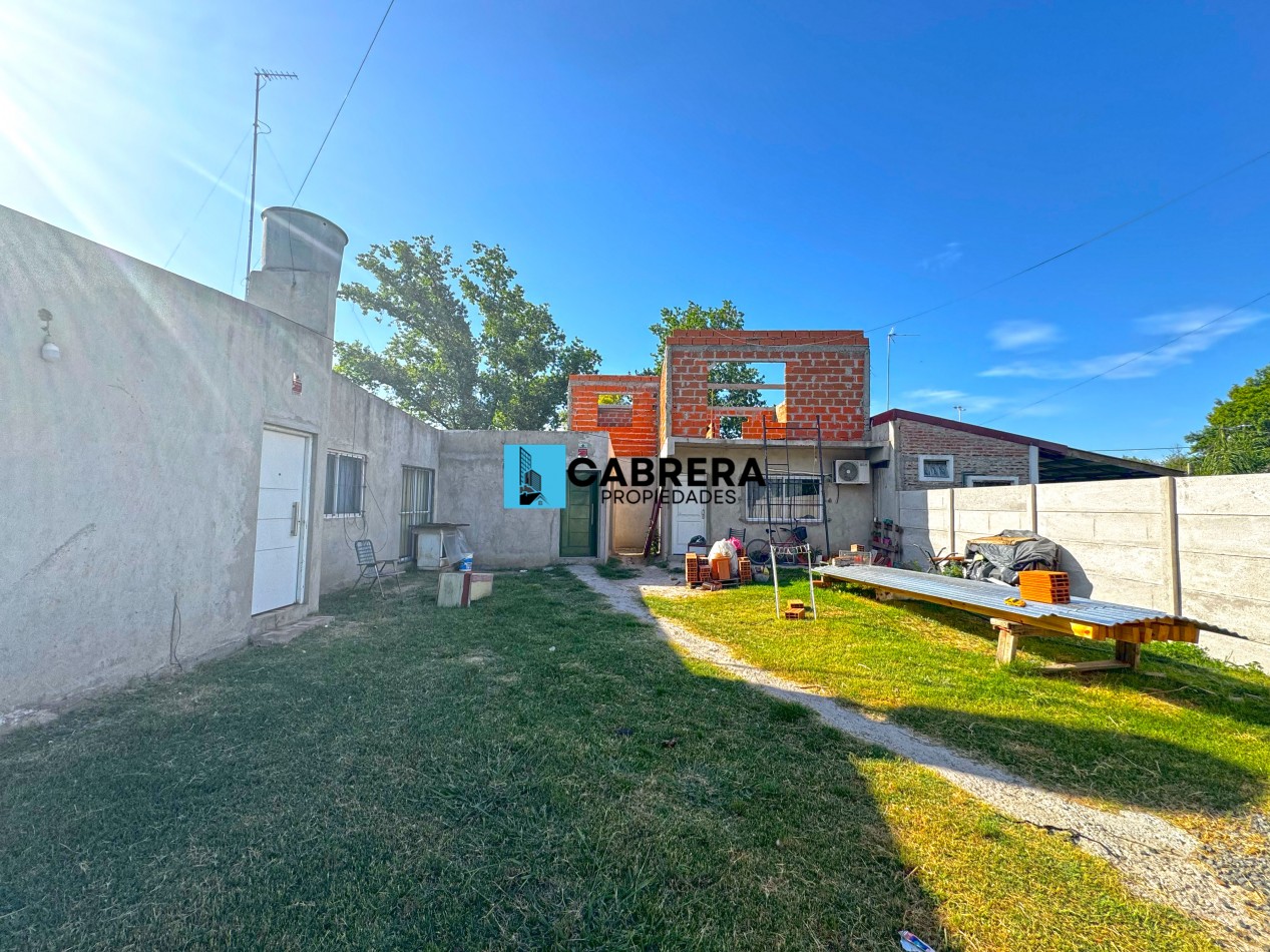 CASA EN VENTA EN GENERAL RODRIGUEZ, BARRIO LOS NARANJOS