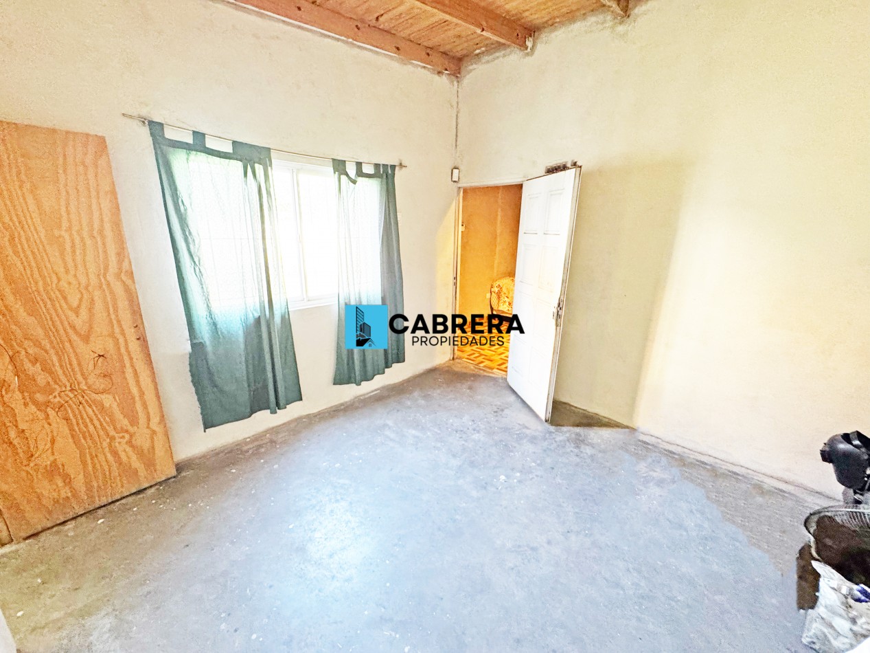 CASA EN VENTA EN GENERAL RODRIGUEZ, BARRIO LOS NARANJOS