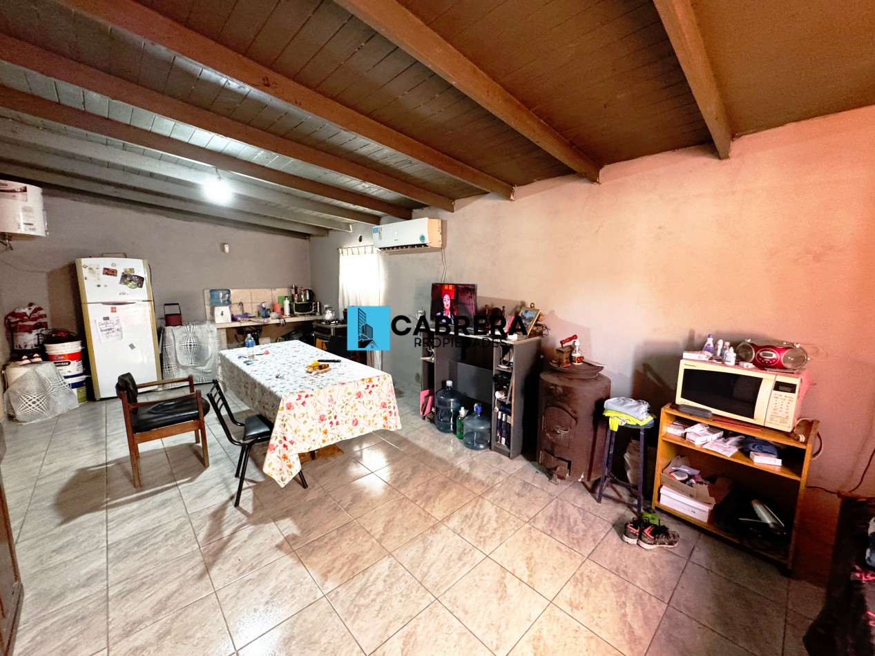 CASA EN VENTA EN GENERAL RODRIGUEZ, BARRIO LOS NARANJOS