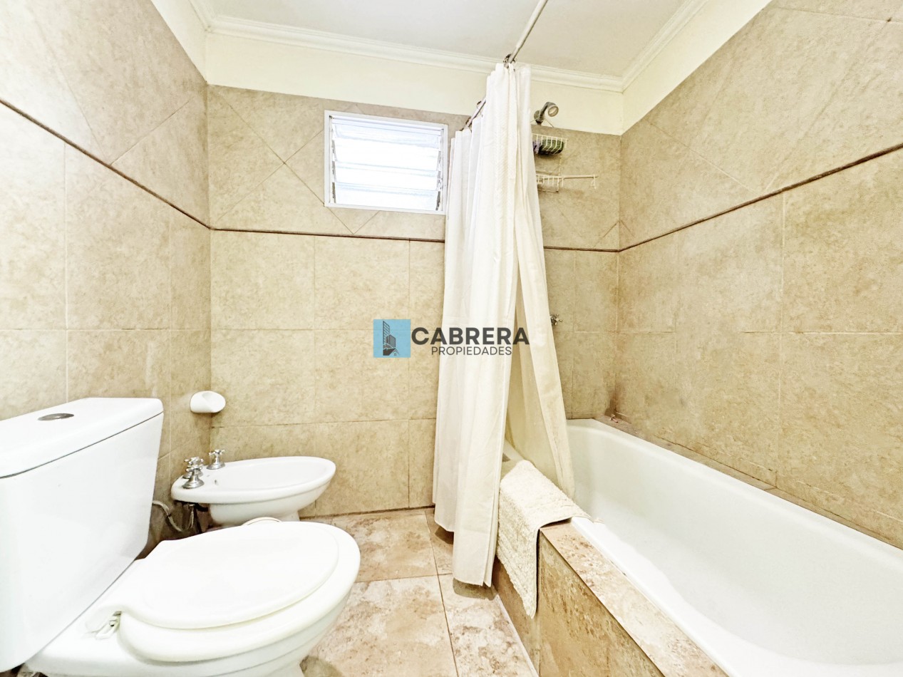 CASA EN VENTA 3 AMBIENTES EN FRANCISCO ALVAREZ, MORENO.
