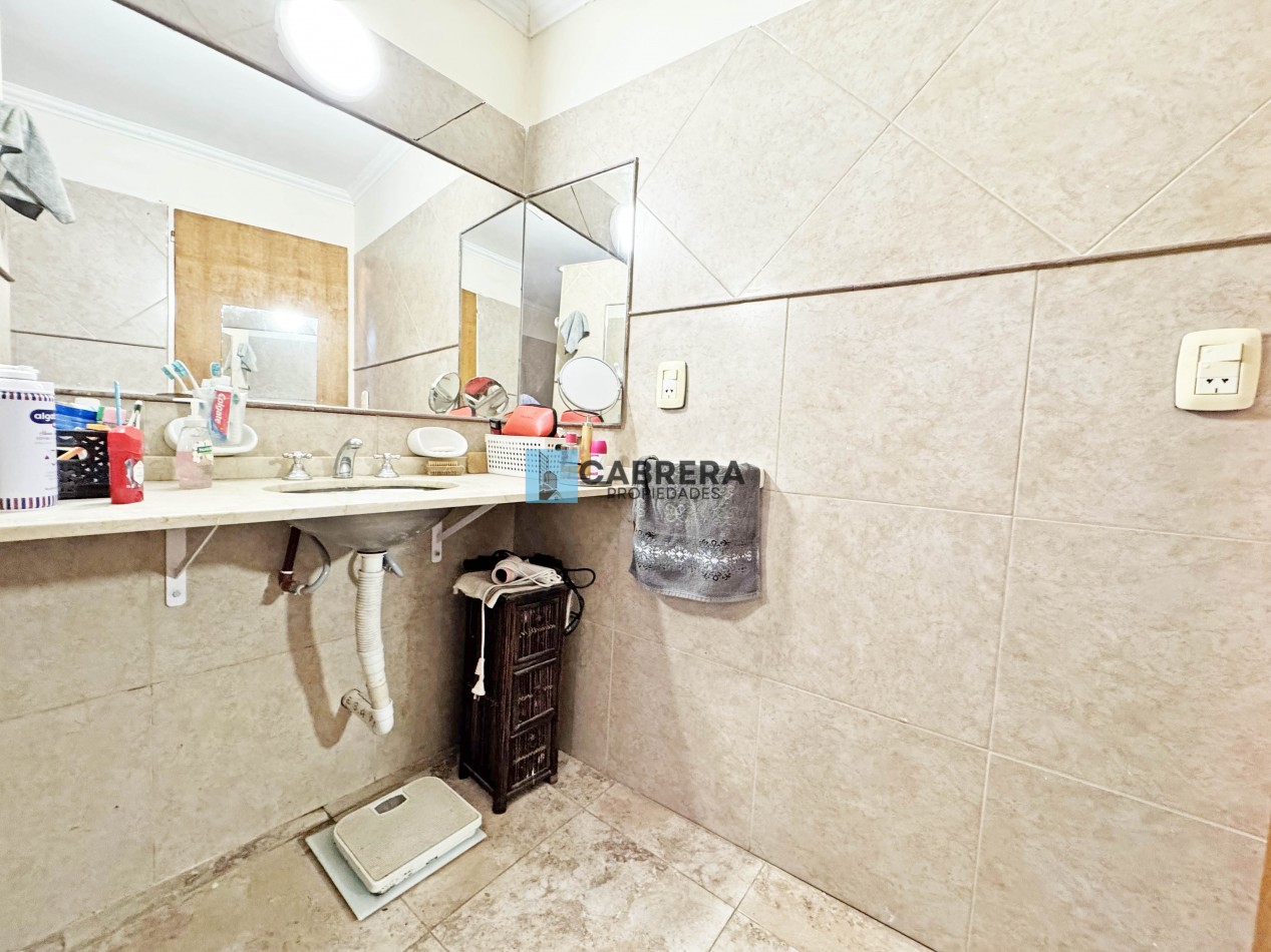 CASA EN VENTA 3 AMBIENTES EN FRANCISCO ALVAREZ, MORENO.