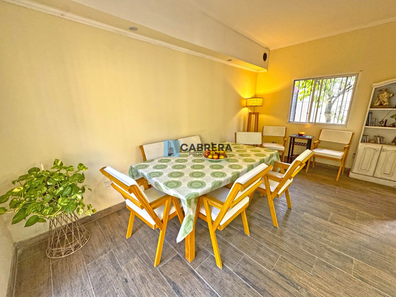 CASA EN VENTA 3 AMBIENTES EN FRANCISCO ALVAREZ, MORENO.