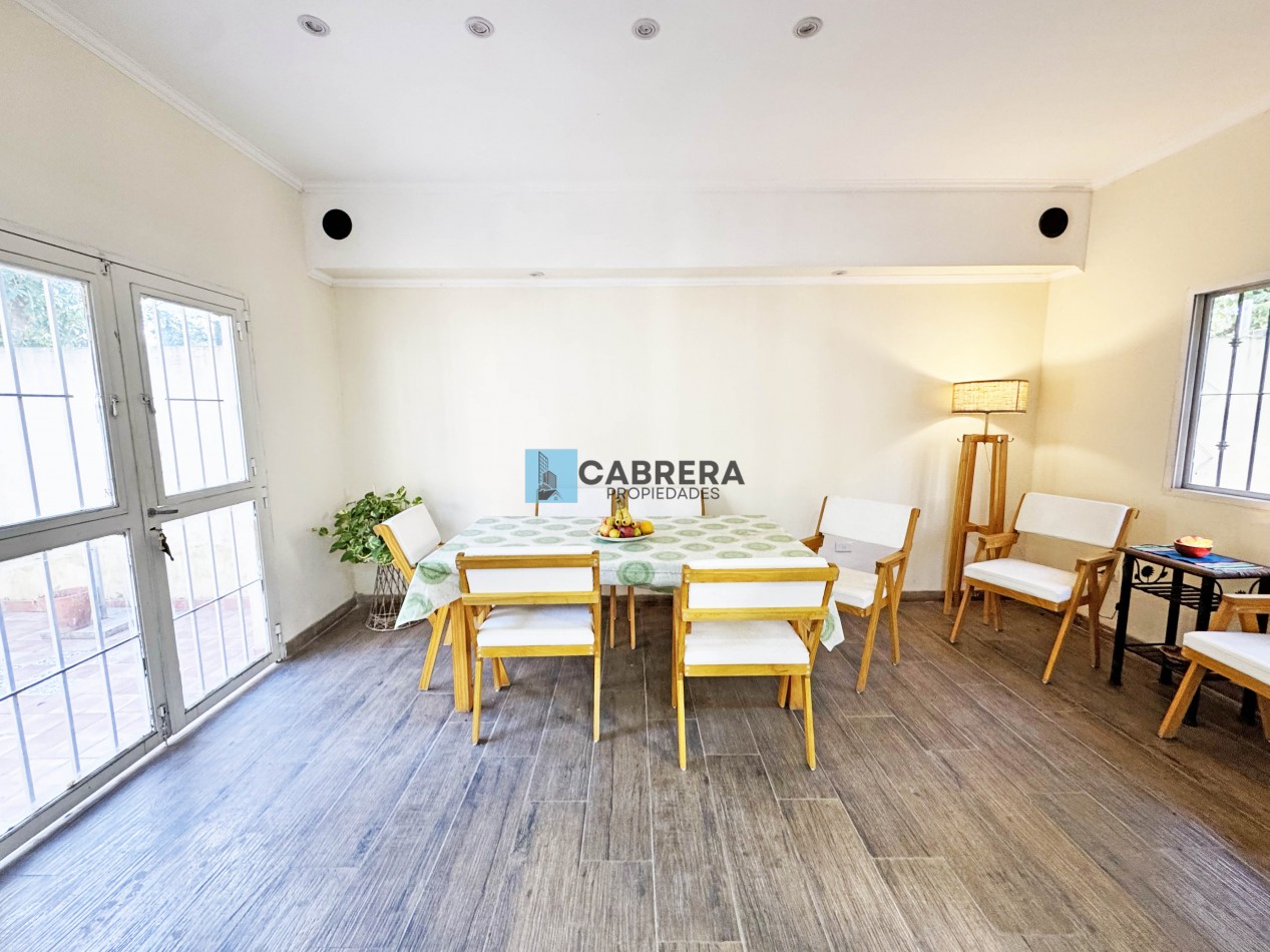 CASA EN VENTA 3 AMBIENTES EN FRANCISCO ALVAREZ, MORENO.