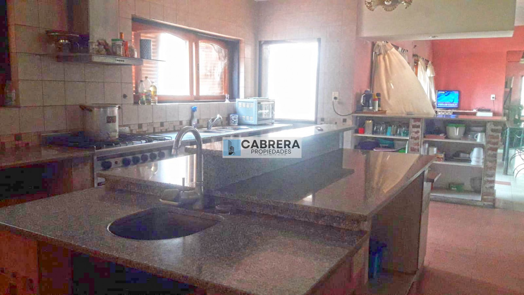 CASA EN VENTA 6 AMBIENTES EN GENERAL RODRIGUEZ