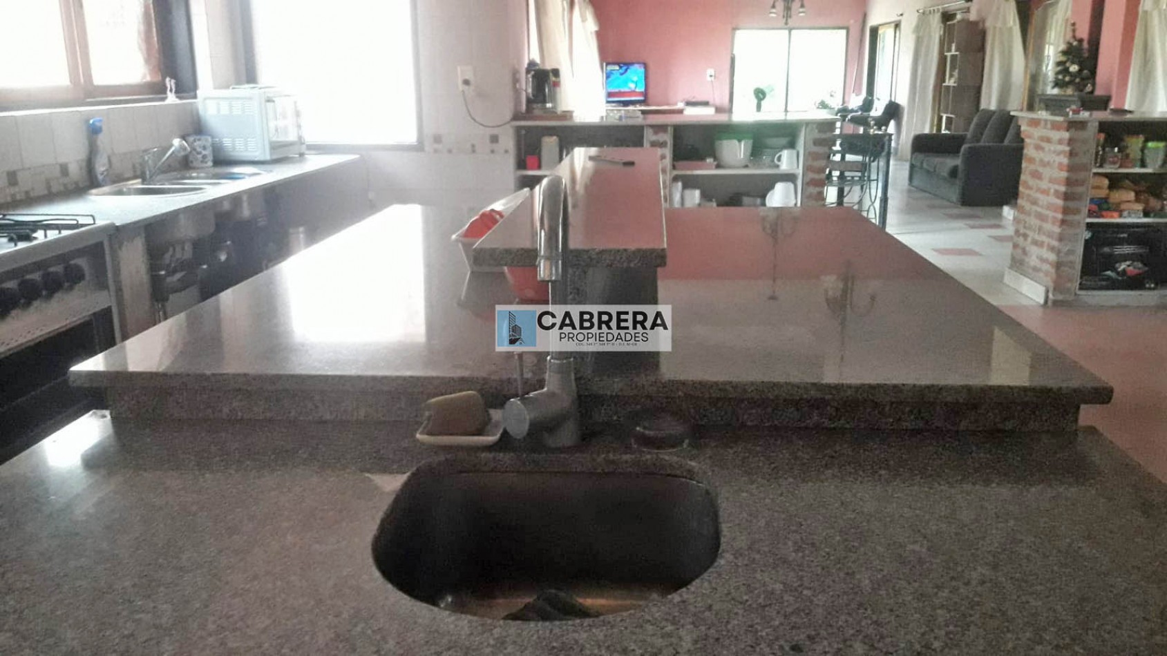 CASA EN VENTA 6 AMBIENTES EN GENERAL RODRIGUEZ