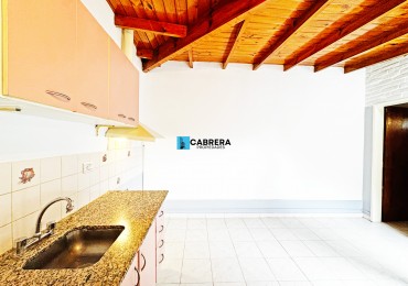 DEPARTAMENTO 2 AMBIENTES EN ALQUILER EN GRAL. RODRIGUEZ 